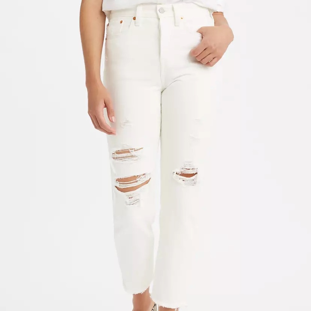 Levi’s Wedgie jeans